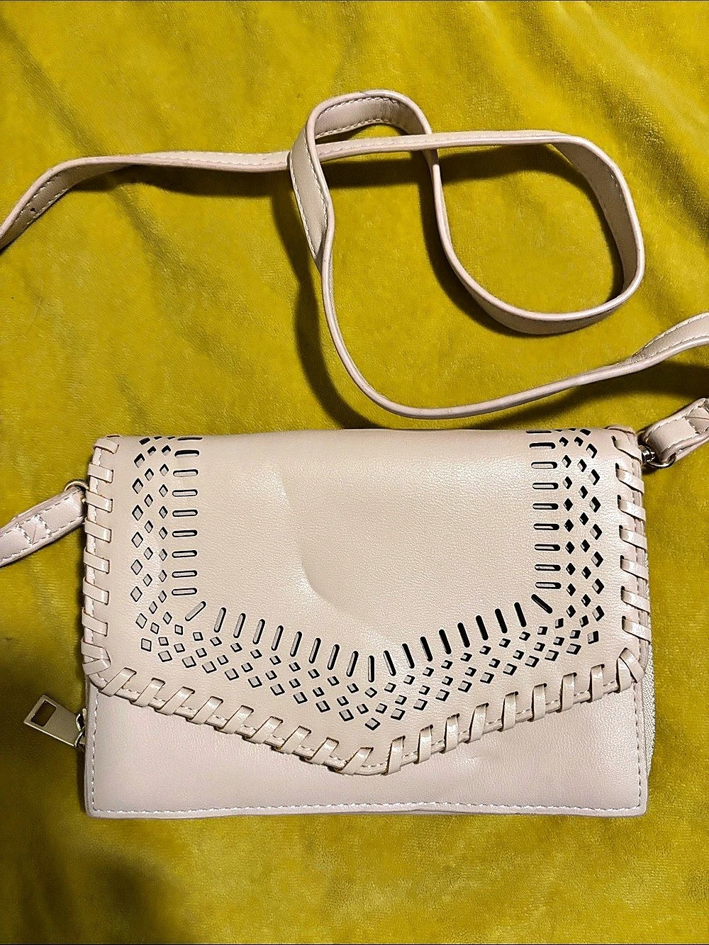 Moda Luxe Woven Detail Crossbody in White